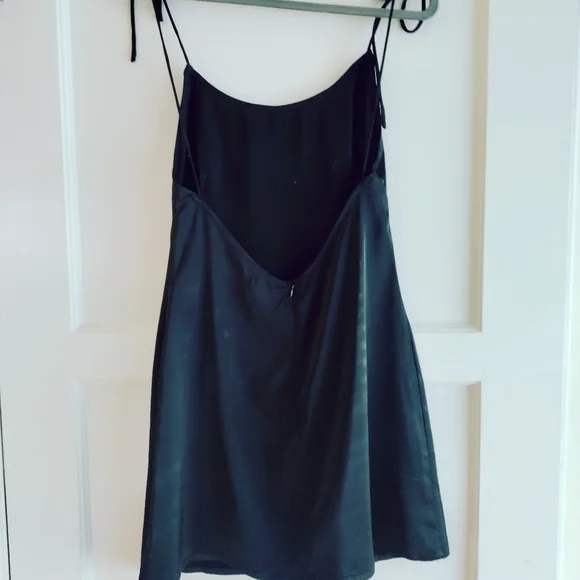 ✨ 3/$15 Nasty Gal Closing In Satin Mini Dress - Picture 7 of 8